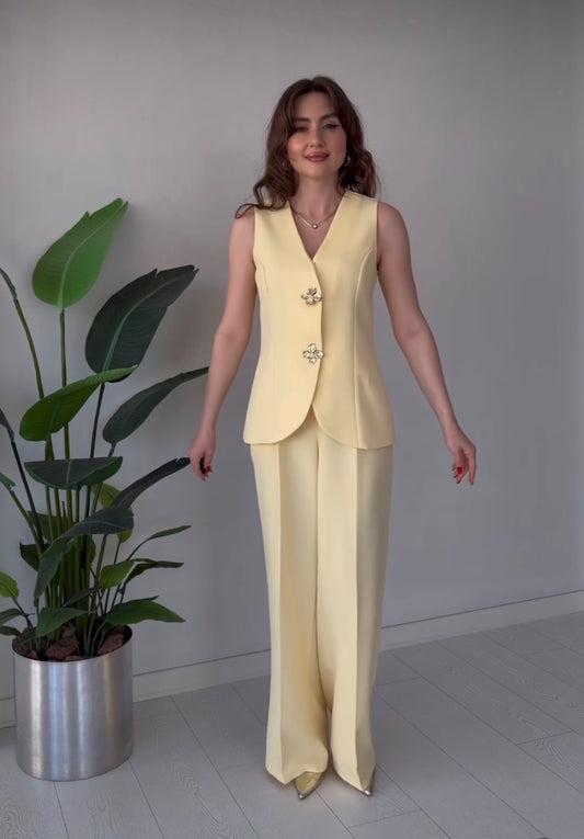 Mahira co-ord set waistcoat and pants